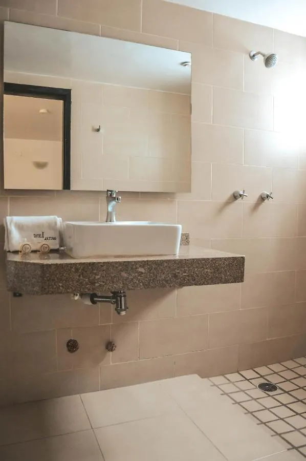 Hotel Latino Guadalajara 2*,